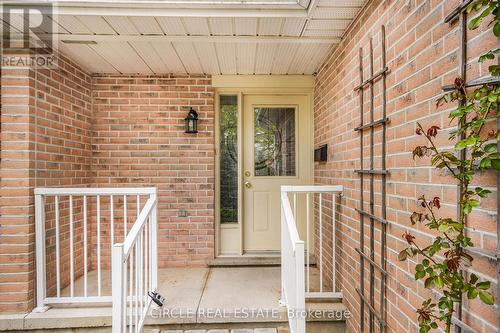 34 Bowcott Crescent, London, ON - Outdoor With Exterior