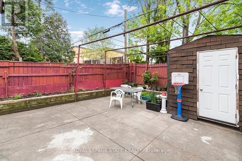 47 Clyde Street, Hamilton (Stipley), ON - Outdoor