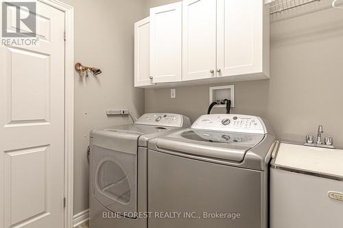 28 Pinehurst Drive, Thames Centre, ON - Indoor Photo Showing Laundry Room