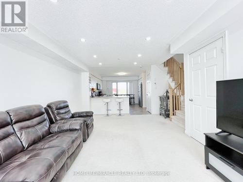 227 - 250 Sunny Meadow Boulevard, Brampton, ON - Indoor Photo Showing Living Room