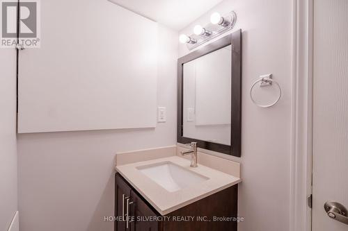 77 Ural Circle, Brampton, ON - Indoor Photo Showing Bathroom