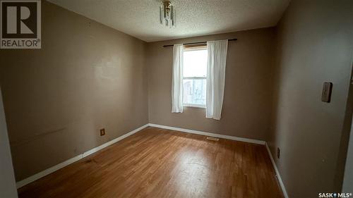 1250 Elliott Street, Regina, SK - Indoor Photo Showing Other Room