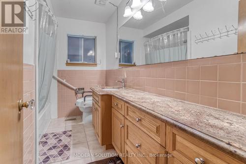 314 Strathcona Drive, Burlington, ON - Indoor Photo Showing Bathroom