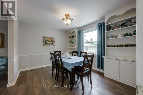 1208 Guildwood Boulevard, London, ON - Indoor Photo Showing Dining Room