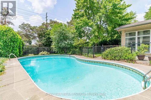 1208 Guildwood Boulevard, London, ON - Outdoor With In Ground Pool With Backyard
