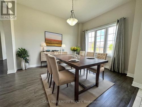 6313 Dores Drive, Niagara Falls, ON - Indoor Photo Showing Dining Room