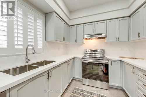 183 Featherstone Road, Milton, ON - Indoor Photo Showing Kitchen With Double Sink