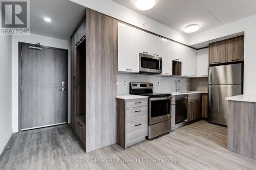 1705 - 49 Walnut Street S, Hamilton, ON - Indoor Photo Showing Kitchen With Stainless Steel Kitchen