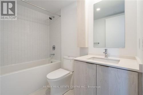 513 - 1 Jarvis Street, Hamilton, ON - Indoor Photo Showing Bathroom