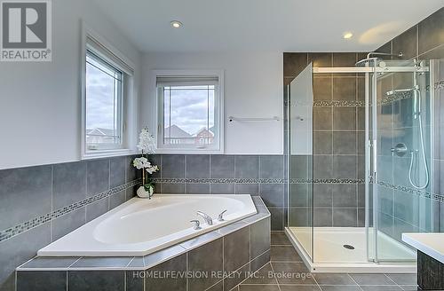 600 Goodwin Terrace, Peterborough, ON - Indoor Photo Showing Bathroom