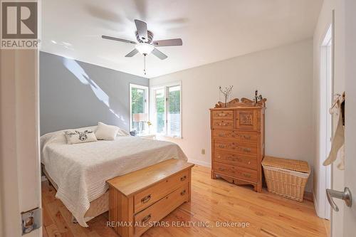 3374 Elm Tree Road, Kawartha Lakes, ON - Indoor Photo Showing Bedroom