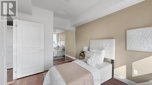 1112 - 1050 Main Street E, Milton, ON - Indoor Photo Showing Bedroom