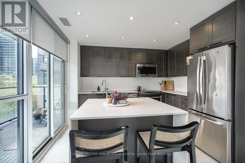 413 - 10 Park Lawn Road, Toronto, ON - Indoor Photo Showing Kitchen With Stainless Steel Kitchen With Upgraded Kitchen