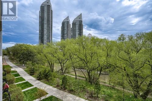 413 - 10 Park Lawn Road, Toronto, ON - Outdoor