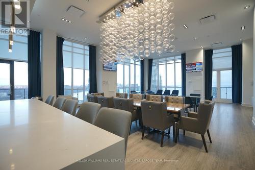 413 - 10 Park Lawn Road, Toronto, ON - Indoor Photo Showing Dining Room