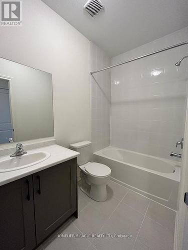 160 Adventura Road, Brampton, ON - Indoor Photo Showing Bathroom