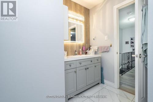 21 Carter Drive S, Brampton, ON - Indoor Photo Showing Bathroom