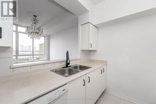 Ph 05 - 70 Mill Street, Toronto, ON - Indoor Photo Showing Kitchen With Double Sink