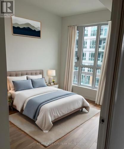 528 - 150 Logan Avenue, Toronto, ON - Indoor Photo Showing Bedroom
