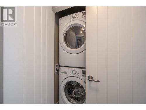 1115 Holden Road Unit# 132, Penticton, BC - Indoor Photo Showing Laundry Room