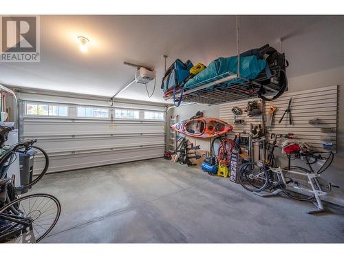 1115 Holden Road Unit# 132, Penticton, BC - Indoor Photo Showing Garage