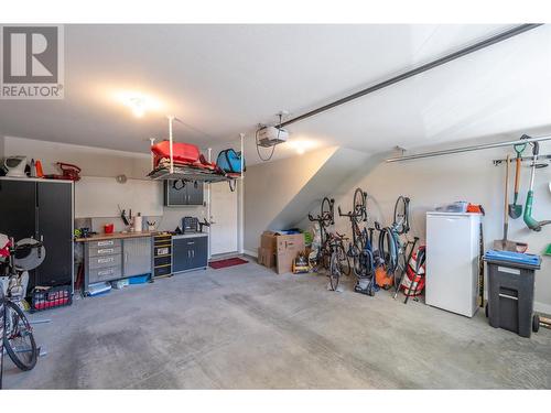 1115 Holden Road Unit# 132, Penticton, BC - Indoor Photo Showing Garage