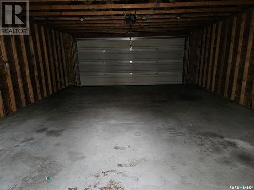 2235 Elphinstone Street, Regina, SK - Indoor Photo Showing Garage