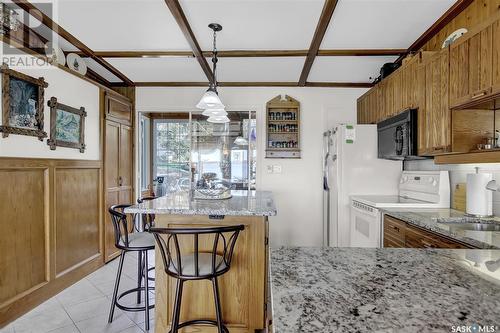 69 Mountain Drive, Sunset Cove, SK - Indoor Photo Showing Kitchen
