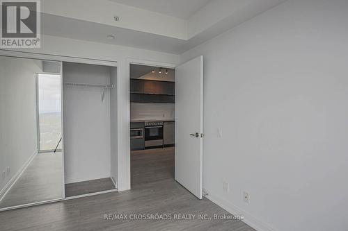 5303 - 181 Dundas Street E, Toronto, ON - Indoor Photo Showing Other Room