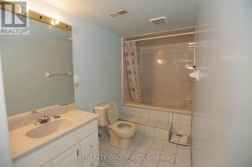 257 Apache Trail, Toronto, ON - Indoor Photo Showing Bathroom