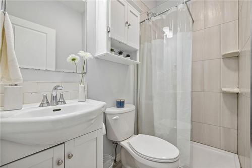 325 Robert Street|Unit #Main, Hamilton, ON - Indoor Photo Showing Bathroom