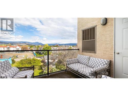 1327 St Paul Street Unit# 408, Kelowna, BC - Outdoor With Balcony With Exterior