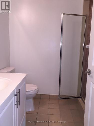 910 - 18 Harding Boulevard, Richmond Hill, ON - Indoor Photo Showing Bathroom