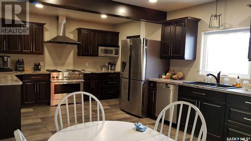 Stockholm Acreage, Fertile Belt Rm No. 183, SK - Indoor Photo Showing Kitchen With Double Sink With Upgraded Kitchen