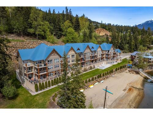 305 - 550 Rainbow Drive, Kaslo, BC - Outdoor With Body Of Water With View