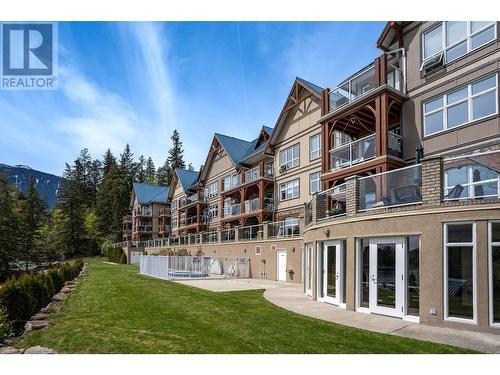 550 Rainbow Drive Unit# 305, Kaslo, BC - Outdoor With Balcony