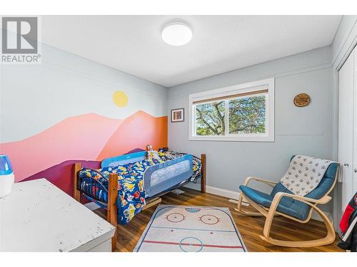 963 Fuchsia Road, Kelowna, BC - Indoor Photo Showing Bedroom