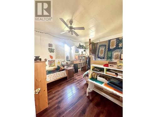 618 6Th Avenue, Keremeos, BC - Indoor Photo Showing Other Room