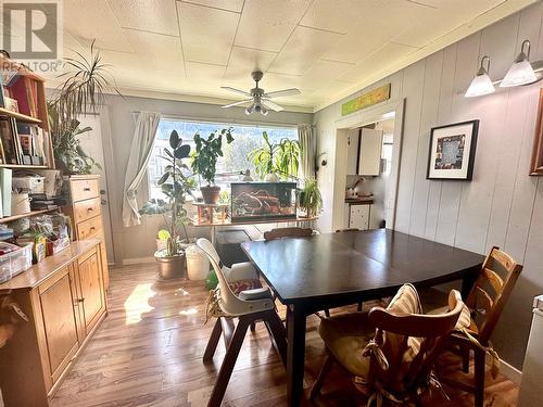 618 6Th Avenue, Keremeos, BC - Indoor Photo Showing Dining Room