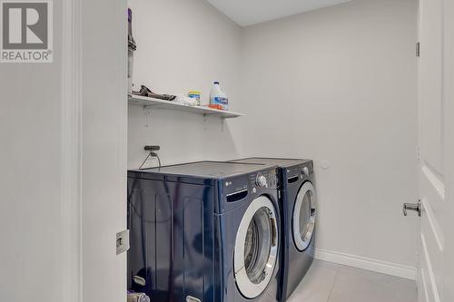 3037 Quail Crescent, Kelowna, BC - Indoor Photo Showing Laundry Room