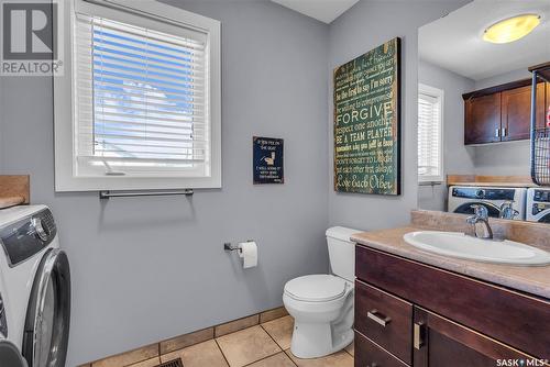 318 Lakeridge Drive, Warman, SK - Indoor Photo Showing Bathroom