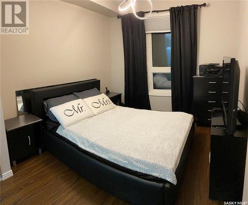 213 225 Maningas Bend, Saskatoon, SK - Indoor Photo Showing Bedroom