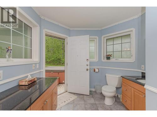 28 Novoting Road, Enderby, BC - Indoor Photo Showing Bathroom