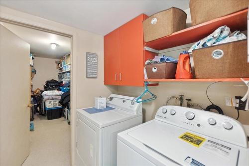 1169 Marshall Road, Castlegar, BC - Indoor Photo Showing Laundry Room