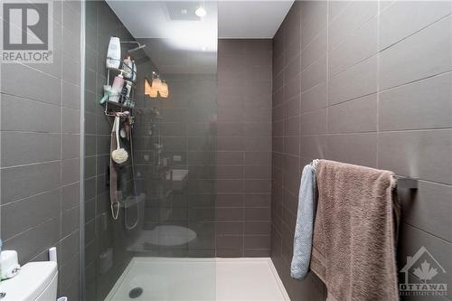 199 Slater Street Unit#1506, Ottawa, ON - Indoor Photo Showing Bathroom