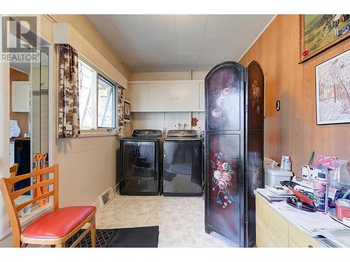 540 Patterson Avenue Lot# B, Kelowna, BC - Indoor Photo Showing Laundry Room