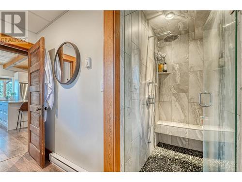 8089 Princeton Summerland Road, Summerland, BC - Indoor Photo Showing Bathroom