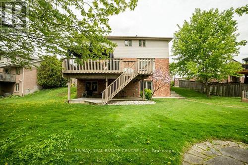 18 Mclachlan Place, Guelph, ON - Outdoor