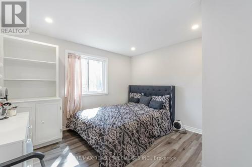 6 - 236 Kingswood Drive, Kitchener, ON - Indoor Photo Showing Bedroom