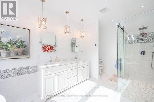 3691 Brunel Road, Huntsville, ON - Indoor Photo Showing Bathroom